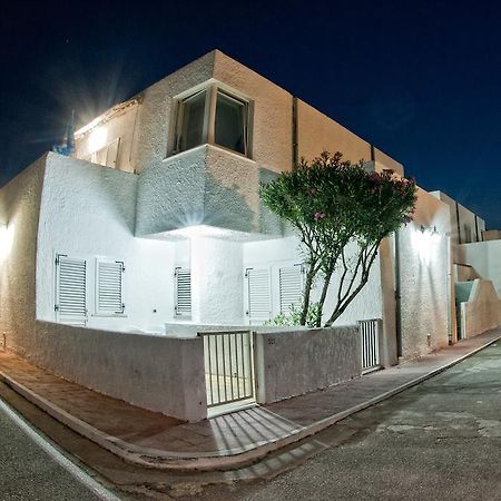 Hotel Villaggio Club Altalia Residence Brancaleone Екстериор снимка