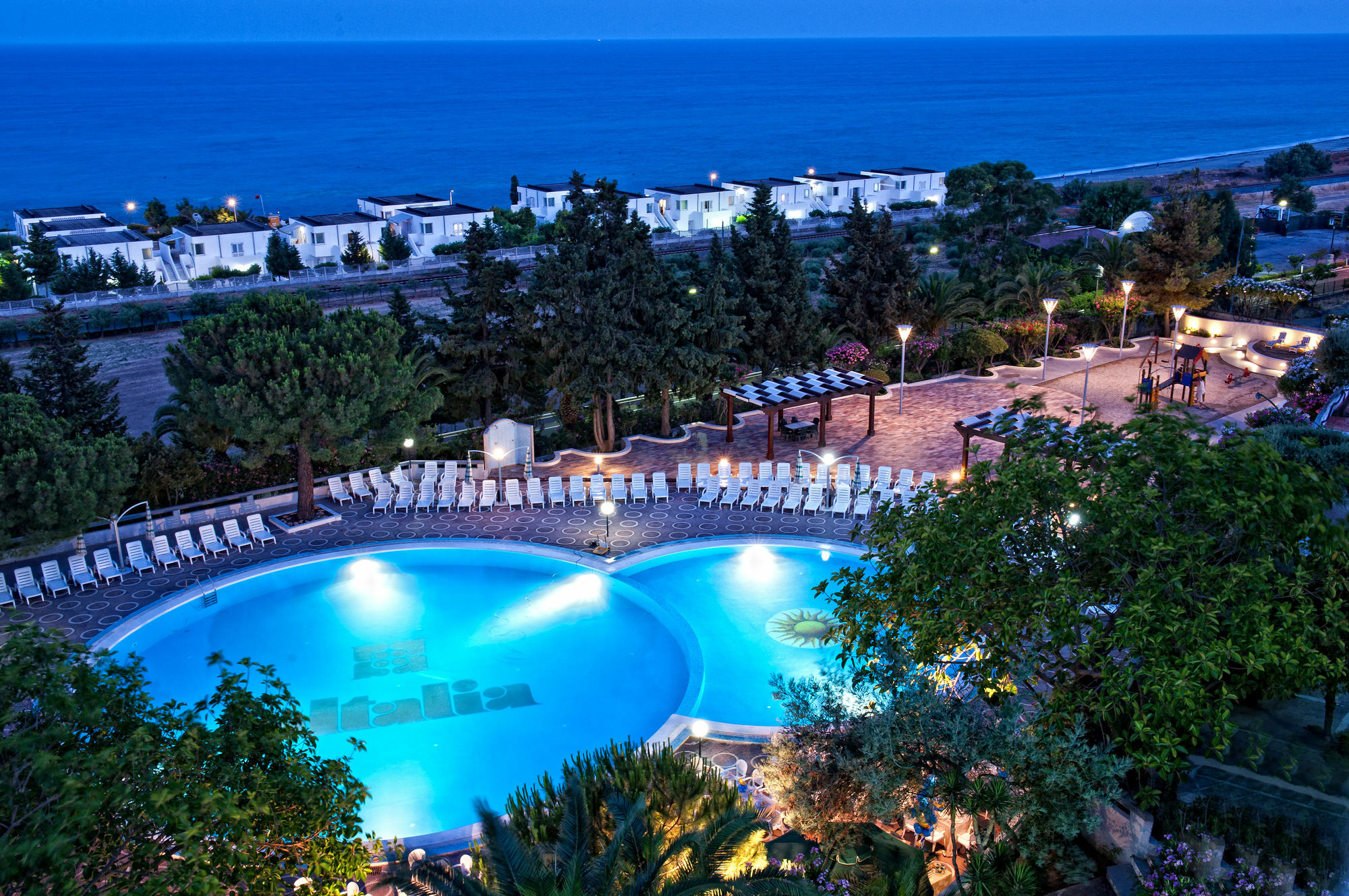 Hotel Villaggio Club Altalia Residence Brancaleone Екстериор снимка